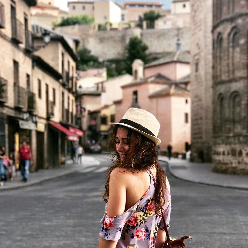 Meet your Posher, Priscila